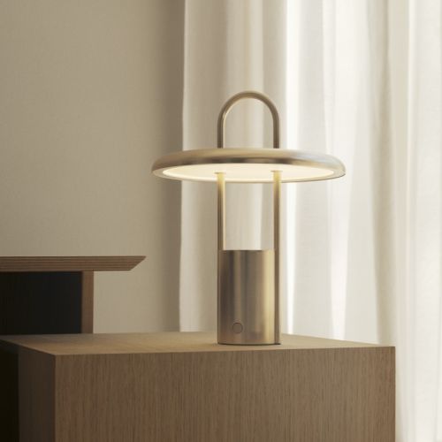 Stelton - Pier LED Lampe H 25 cm / Brass